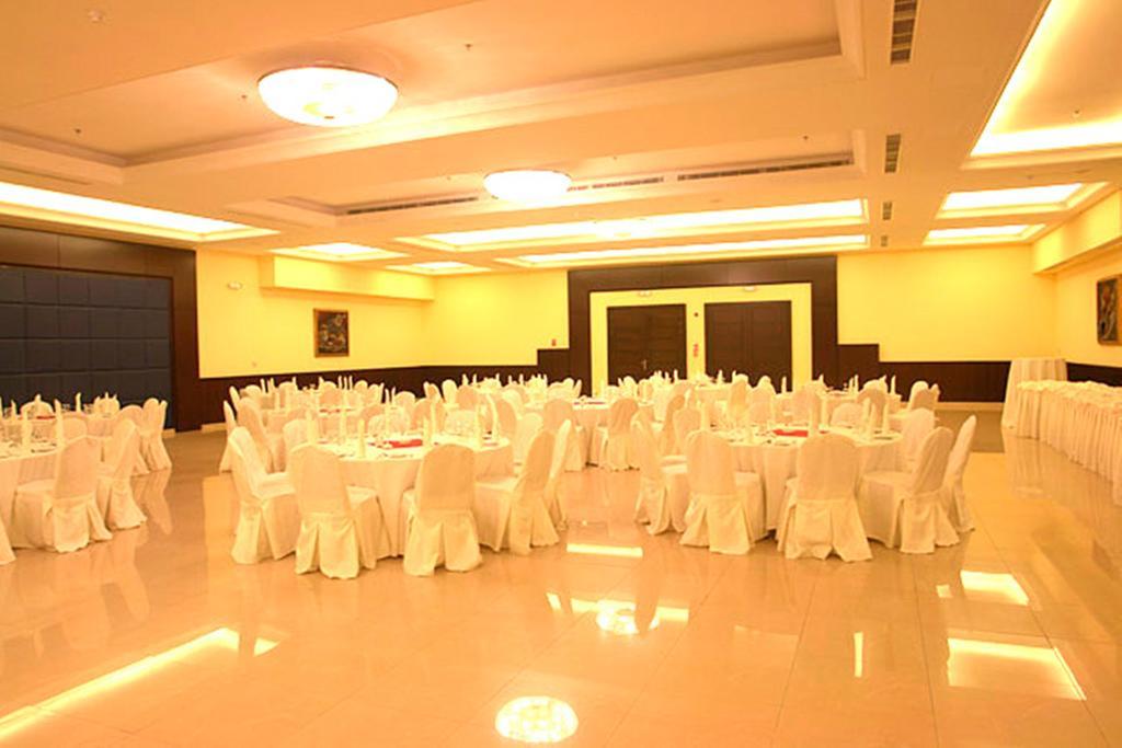 Transcorp Hotels Calabar Extérieur photo