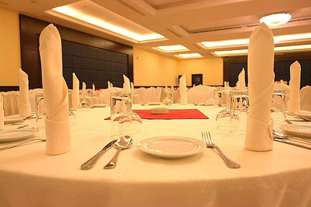 Transcorp Hotels Calabar Extérieur photo