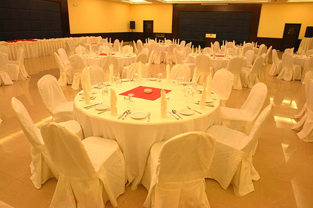 Transcorp Hotels Calabar Extérieur photo