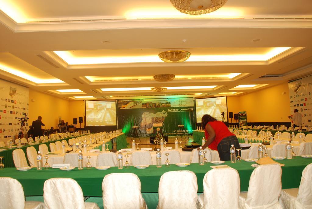 Transcorp Hotels Calabar Extérieur photo